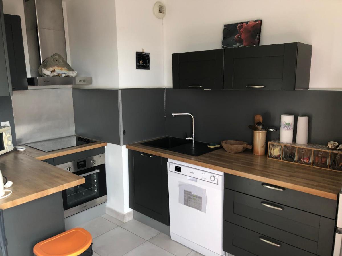 Appartement A Proximite Du Centre Et De La Plage A Mèze Dış mekan fotoğraf